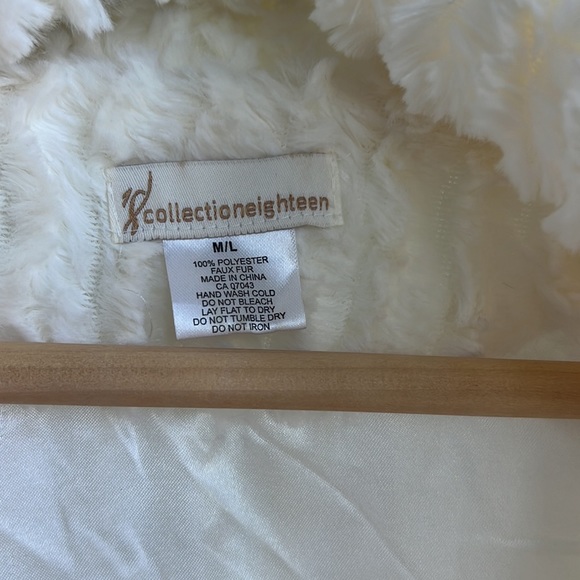 Cream Faux Fur Coat - Picture 3 of 5